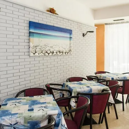 Milano Simple Otel