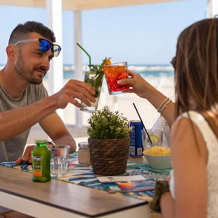 فندق Milano Simple 3*