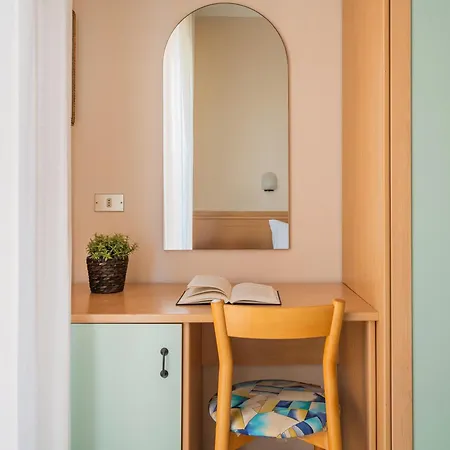 Milano Simple Hotel 3*